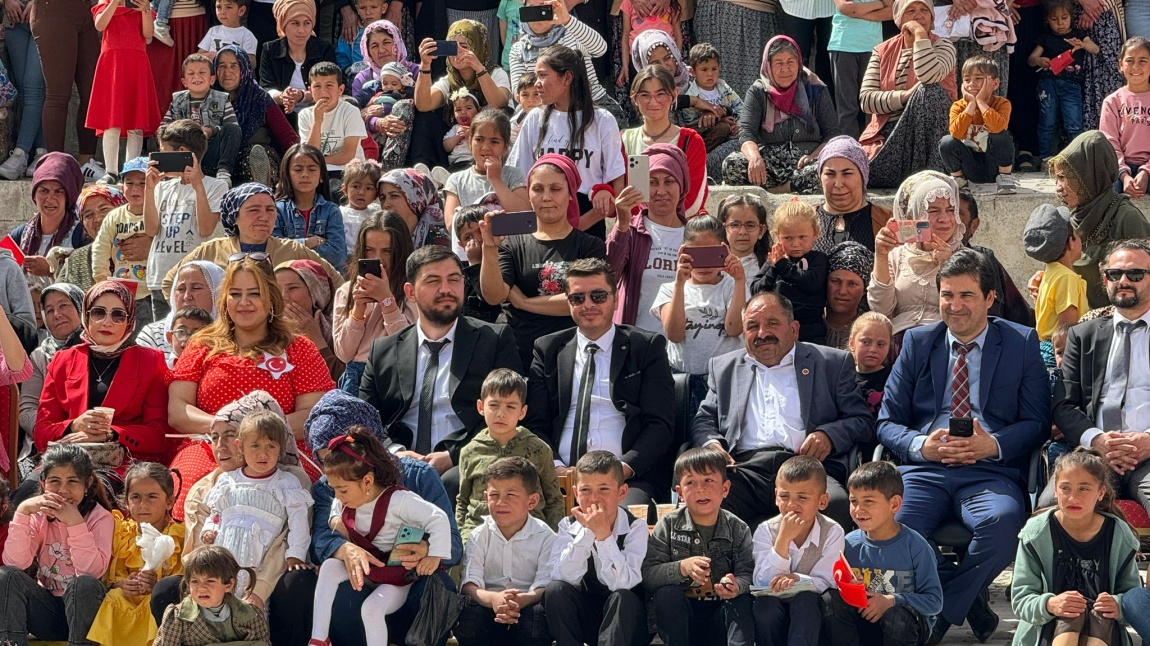 23 NİSAN ULUSAL EGEMENLİK ve ÇOCUK BAYRAMI!